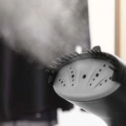 Cecotec SmoothForce 4000 UltraSteam Black. Ferro Da Stiro Compatto, 2 Bar 30 G/min Di Vapore, Potenza 1200W. 8 Cecotec SmoothForce 4000 UltraSteam Black. Ferro Da Stiro Compatto, 2 Bar 30 G/min Di Vapore, Potenza 1200W. -Pulizia Della Casa 92951189 3