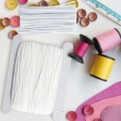 LITZEE Accessori Da Cucito Fasce Elastiche E Clip Per Naso, 50 M Lunghezza 3 Mm Corda Di Gomma Elastica Con 100 Pezzi Ponti Nasali Per Cucito E Artigianato Fai-da-Te -Pulizia Della Casa 96300772 3